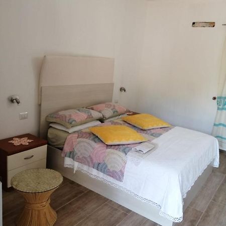 Padru Elia'S House Bed & Breakfast エクステリア 写真